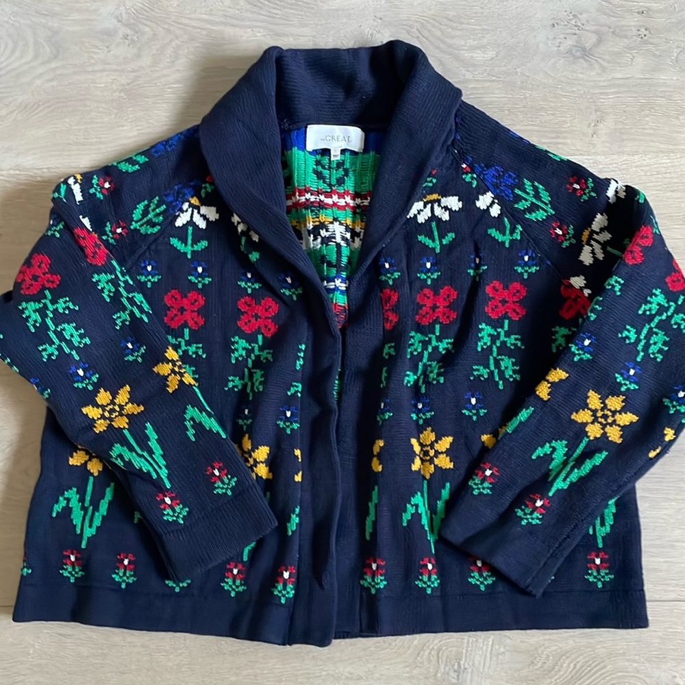 The Great. Garden Lodge Cardigan Sweater in Navy Floral. Size 1. - Picture 3 of 9